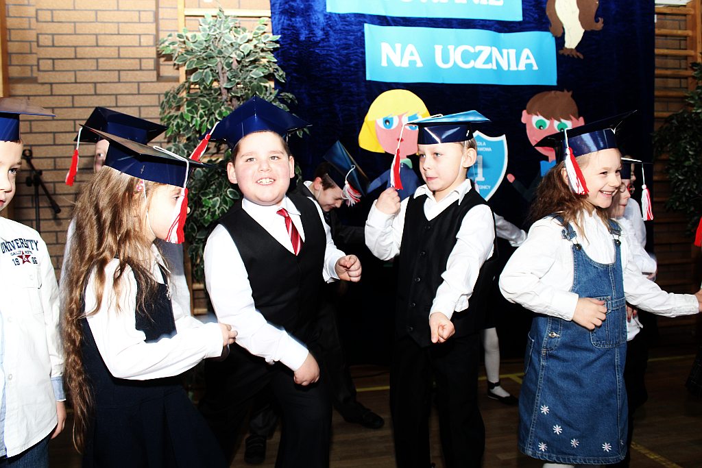 Pasowanie na ucznia w SP 1 w Legnicy