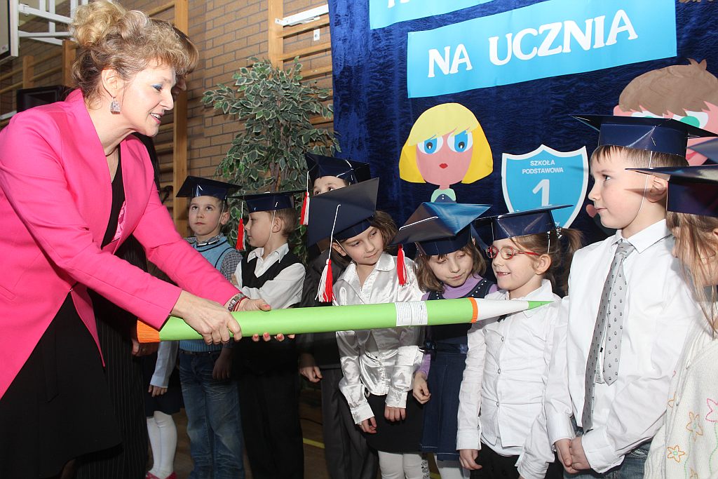 Pasowanie na ucznia w SP 1 w Legnicy