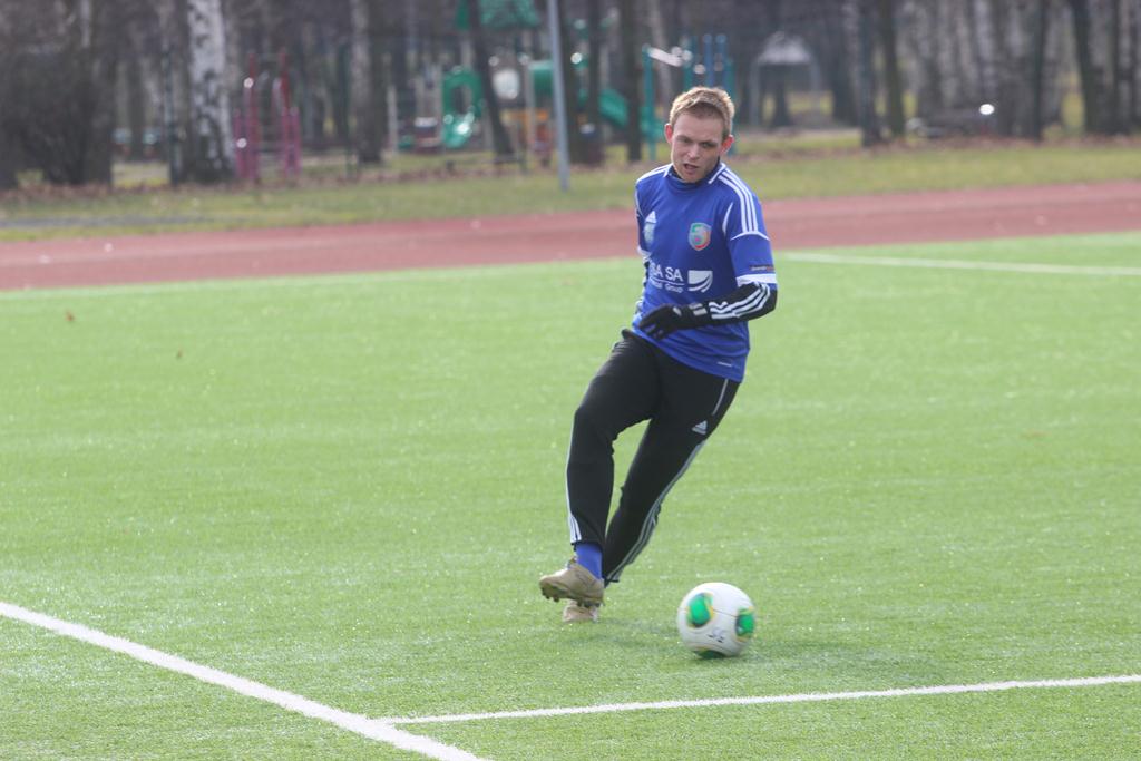 Miedź lepsza do Górnika. Piękny gol Kiełpińskiego
