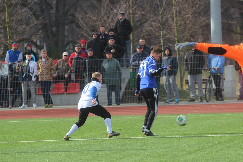 Miedź lepsza do Górnika. Piękny gol Kiełpińskiego
