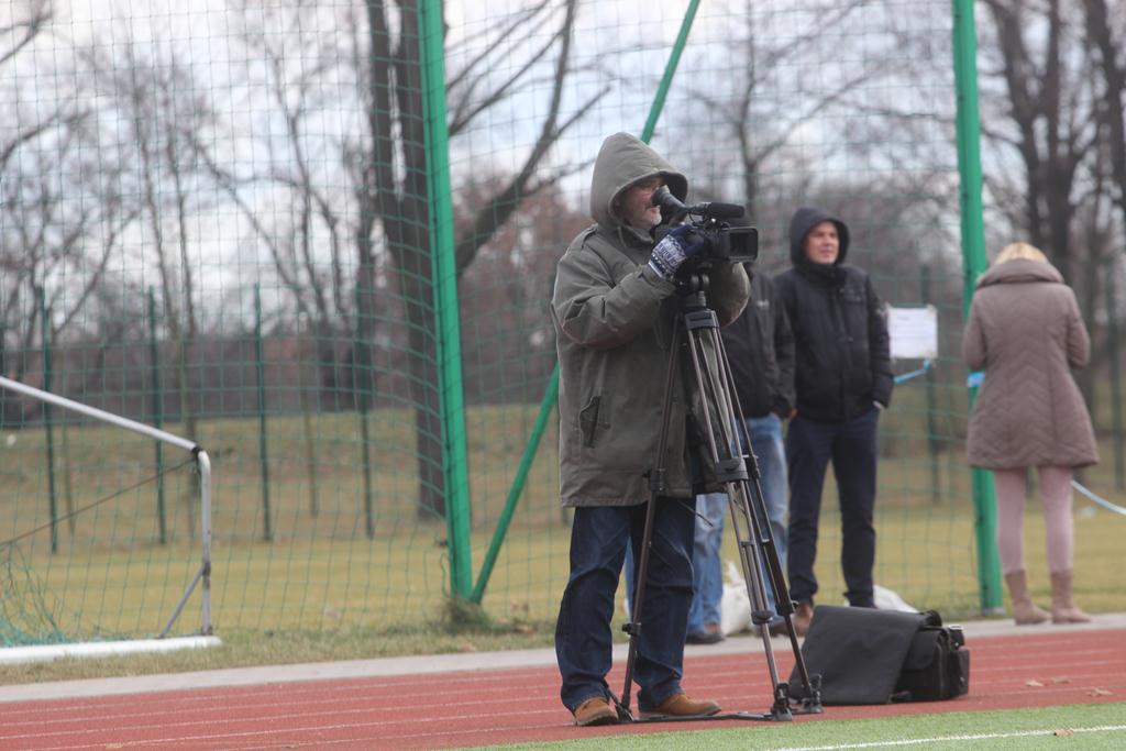 Miedź lepsza do Górnika. Piękny gol Kiełpińskiego
