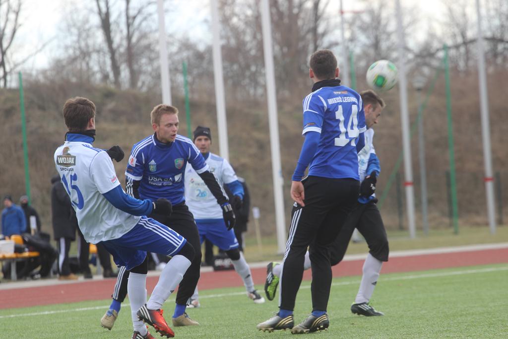 Miedź lepsza do Górnika. Piękny gol Kiełpińskiego
