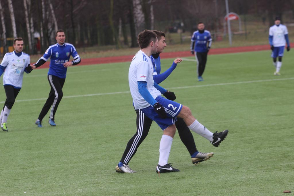 Miedź lepsza do Górnika. Piękny gol Kiełpińskiego
