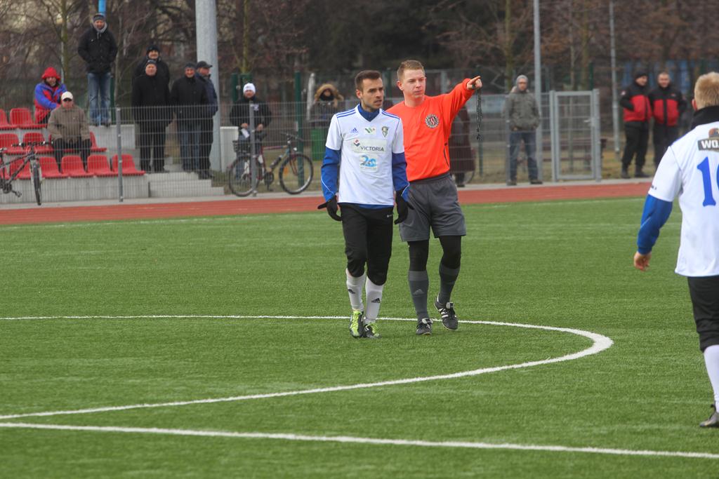 Miedź lepsza do Górnika. Piękny gol Kiełpińskiego
