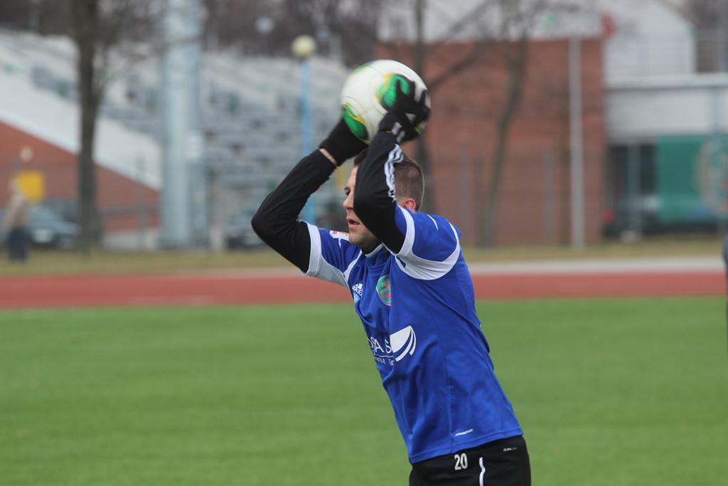 Miedź lepsza do Górnika. Piękny gol Kiełpińskiego
