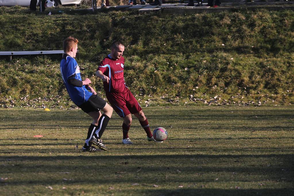 Sparing: Błękitni - Dąb 2:4