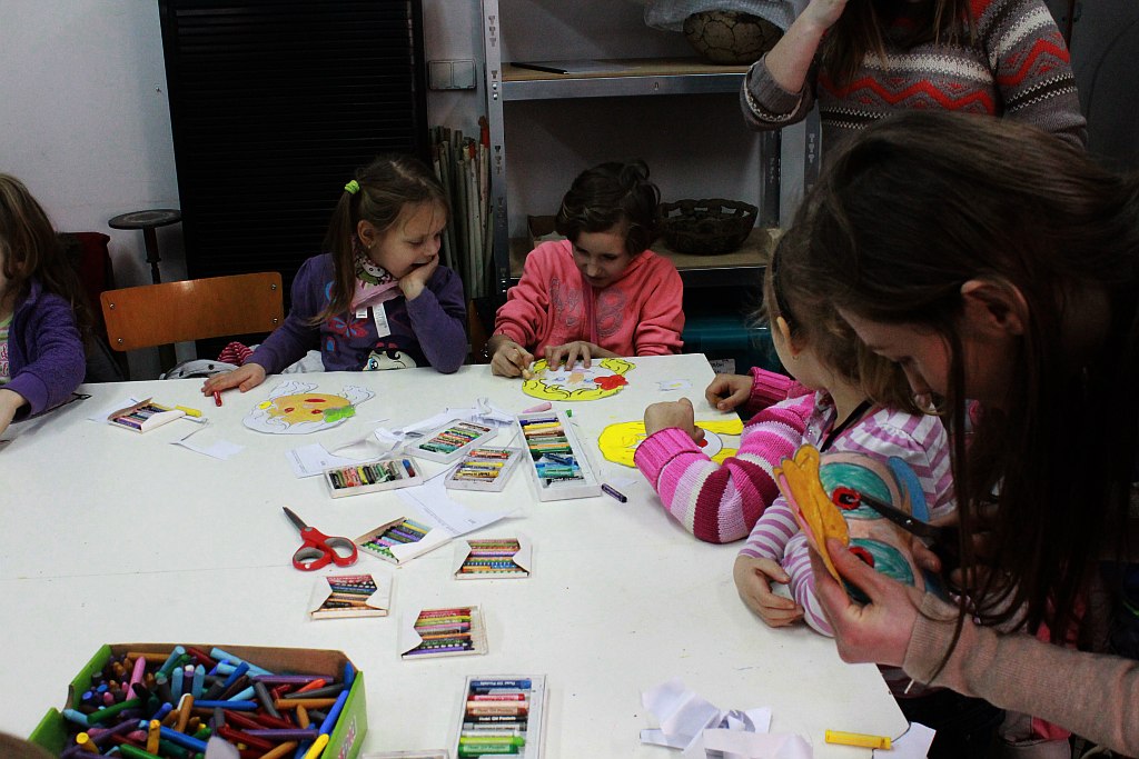 Półkolonie ze sztuką przez duże S