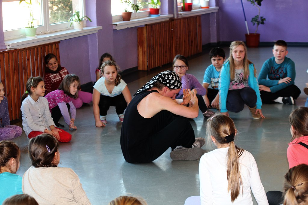 Dzieci z SP nr 7 tworzą magiczny teatr