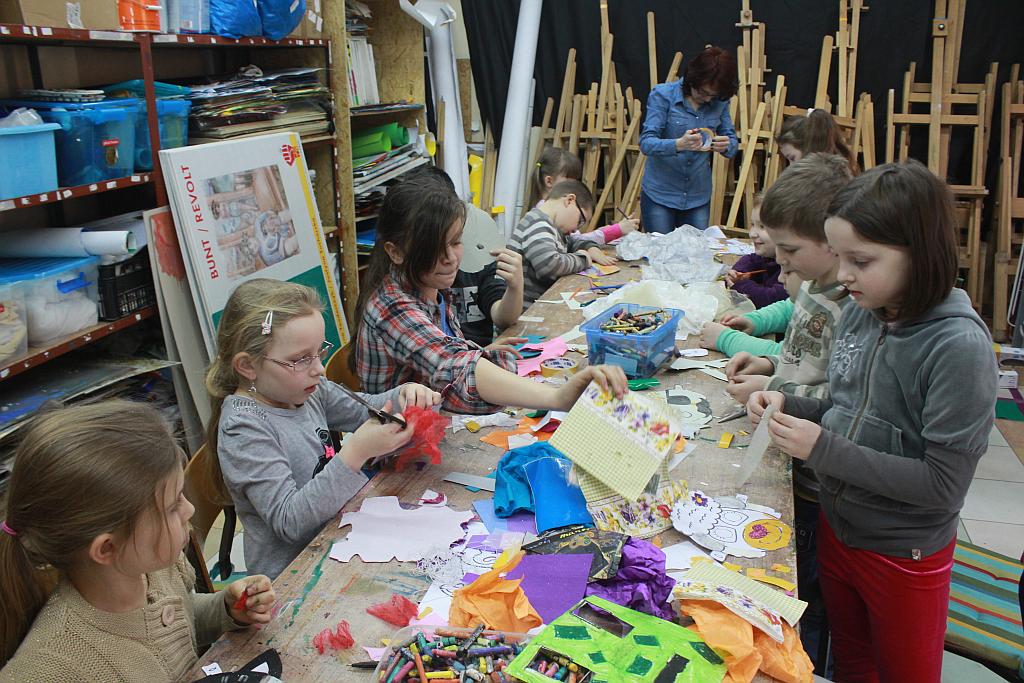 Półkolonie ze sztuką przez duże S