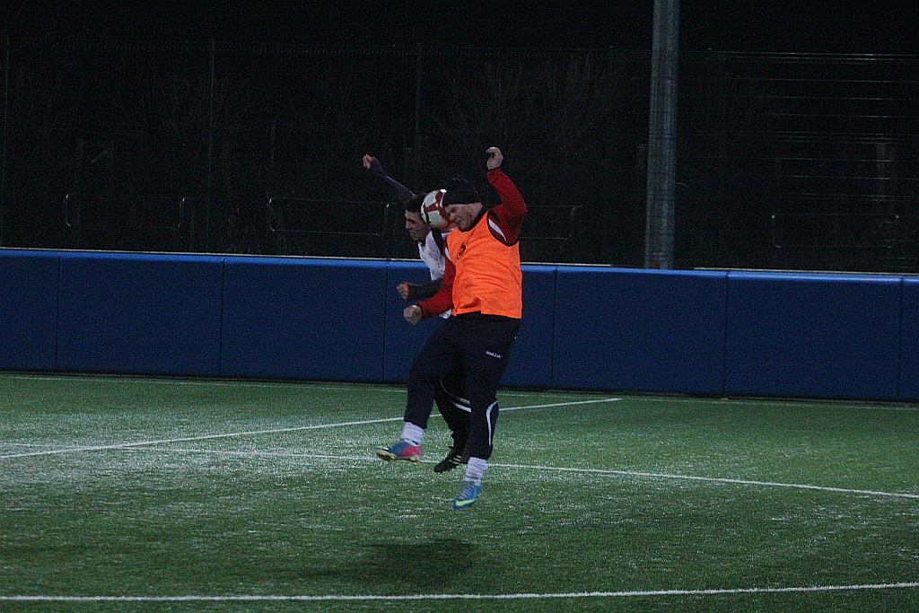 Sparing: KS Legnickie Pole - Dąb 5:4