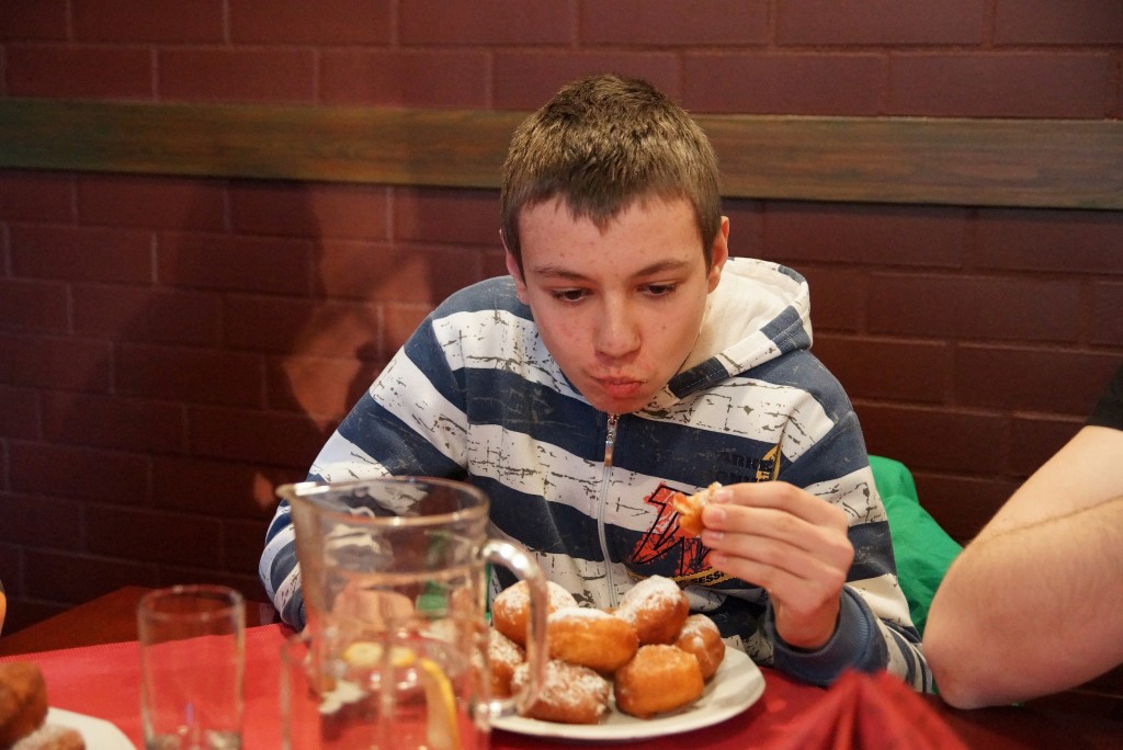 II Mistrzostwa Legnicy w Jedzeniu Pączków