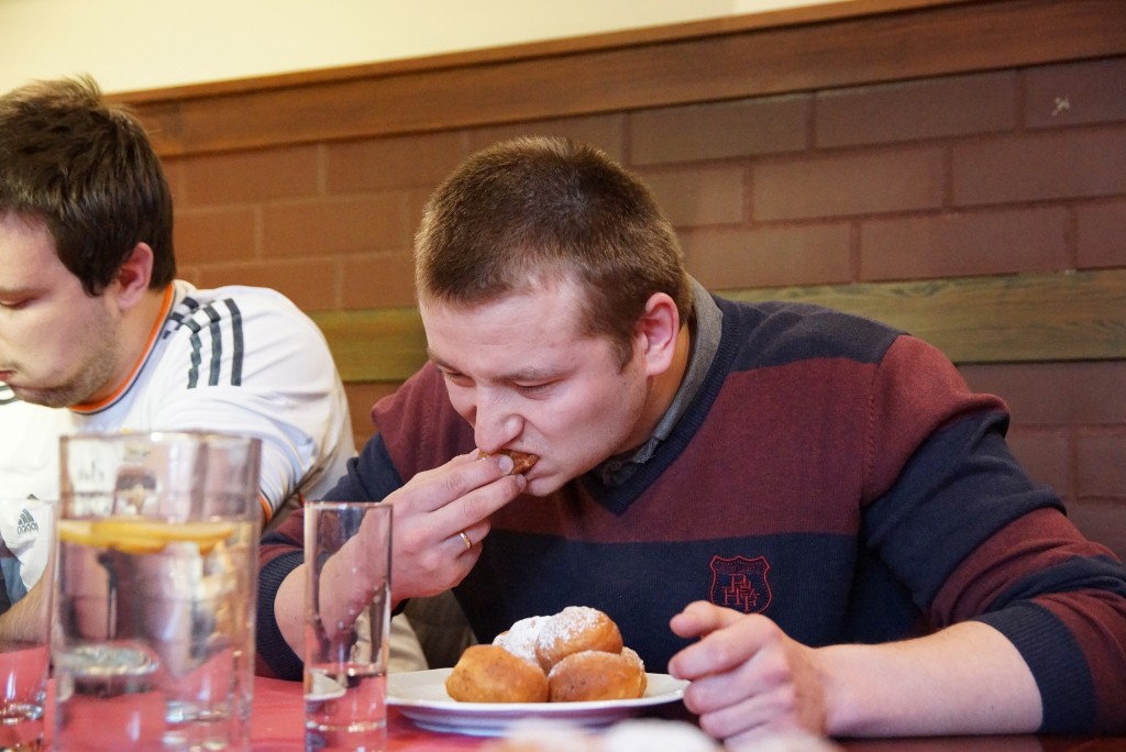 II Mistrzostwa Legnicy w Jedzeniu Pączków