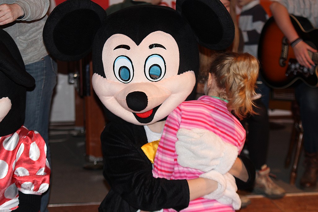 Kosmiczny karnawał w Komecie