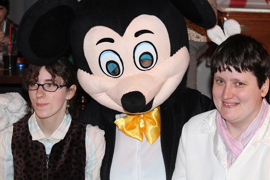 Kosmiczny karnawał w Komecie