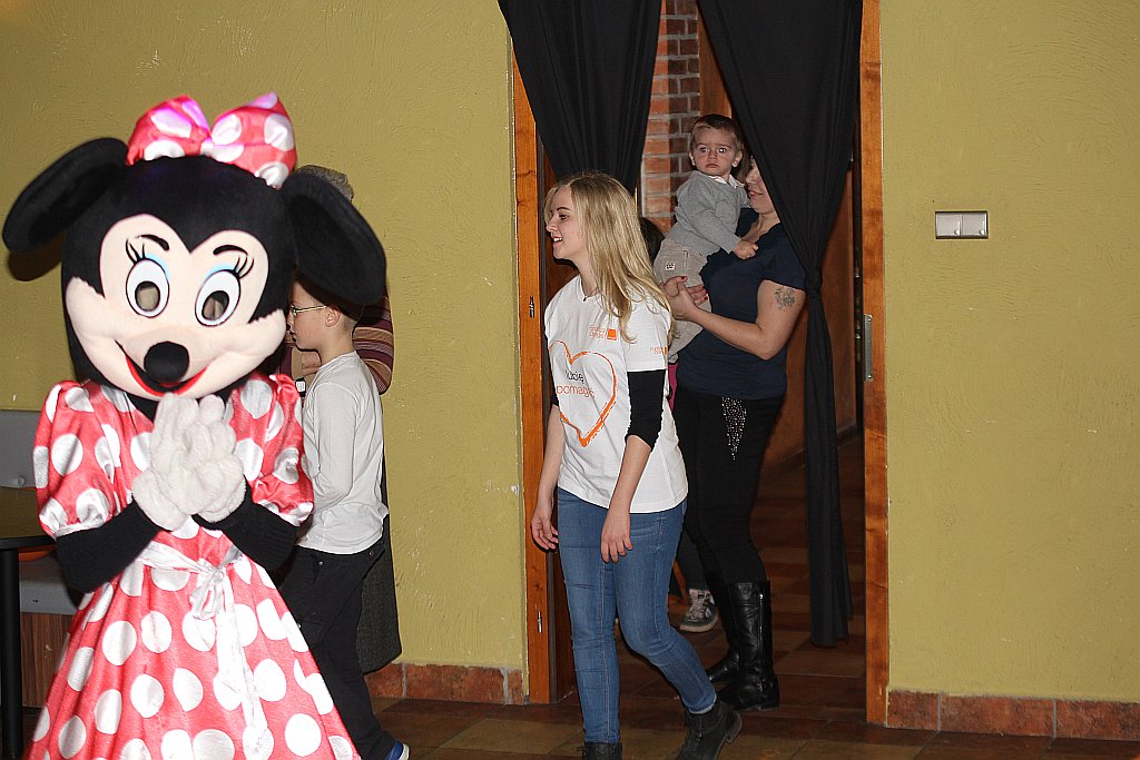 Kosmiczny karnawał w Komecie