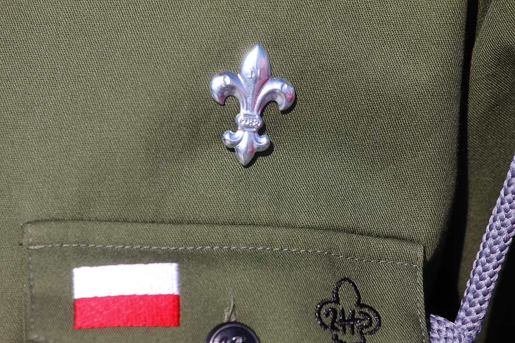 Prawica świętowała pod lewicowym pomnikiem