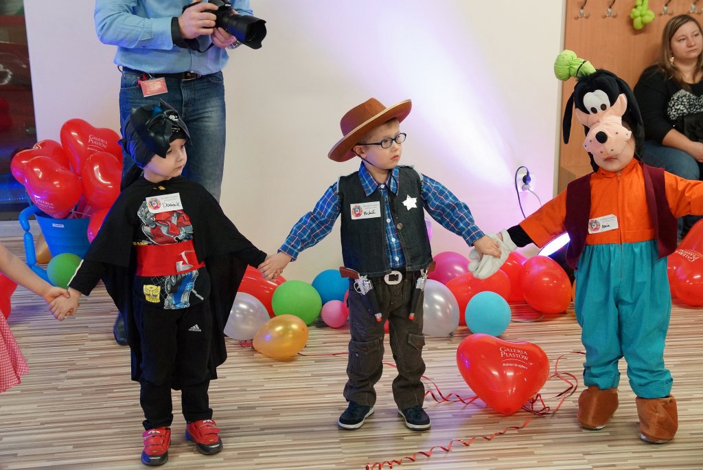 Karnawałowe zakończenie ferii z Abbą w tle