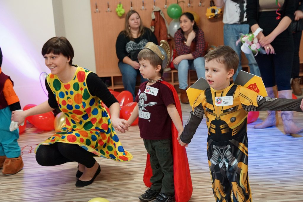 Karnawałowe zakończenie ferii z Abbą w tle