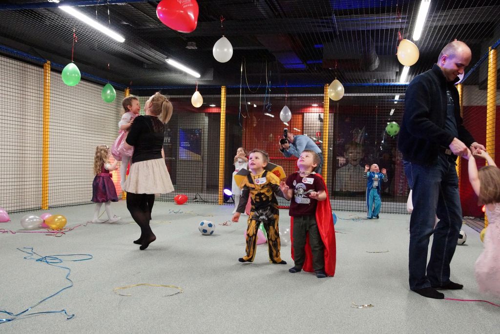 Karnawałowe zakończenie ferii z Abbą w tle