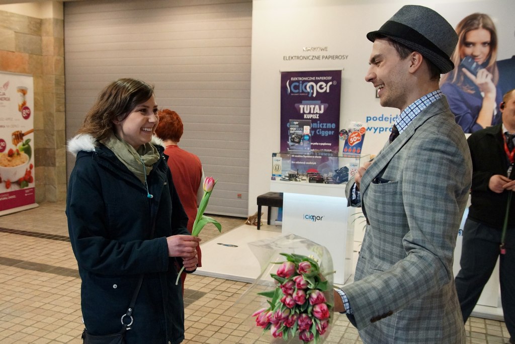 Kwiaty na Dzień Kobiet w Galerii Piastów