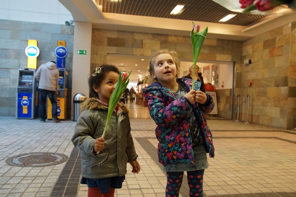Kwiaty na Dzień Kobiet w Galerii Piastów