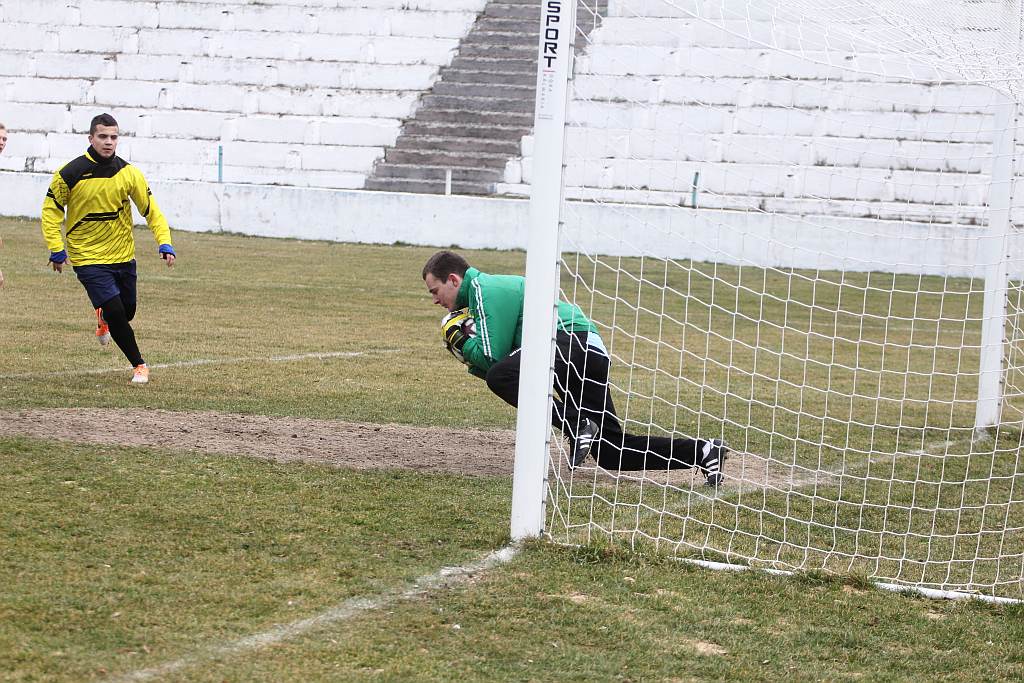 Sparing: Konfeks - Polonia 4:1