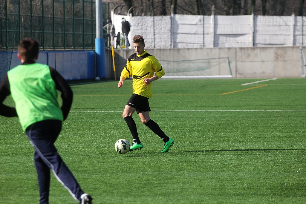 Sparing: Konfeks LDJ - GKS Męcinka 3:3