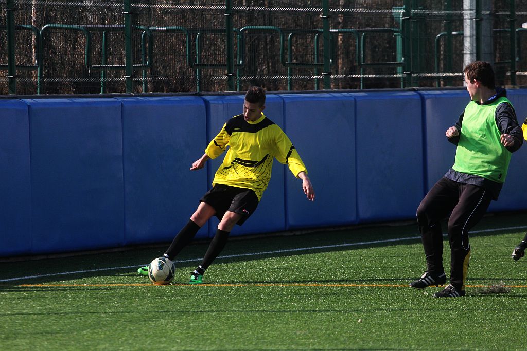 Sparing: Konfeks LDJ - GKS Męcinka 3:3