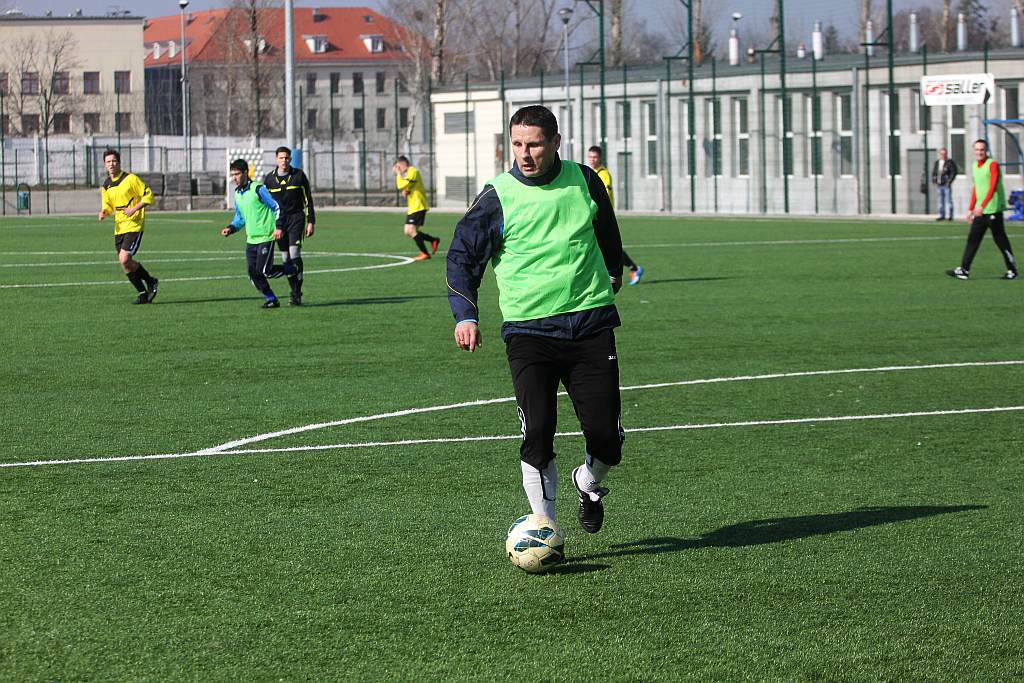 Sparing: Konfeks LDJ - GKS Męcinka 3:3
