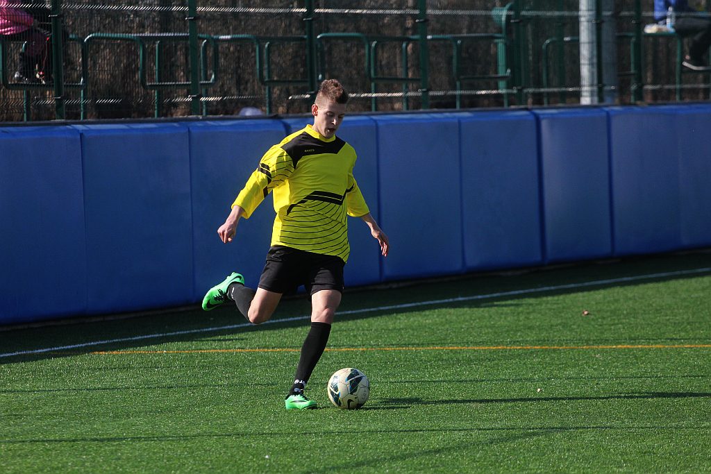 Sparing: Konfeks LDJ - GKS Męcinka 3:3