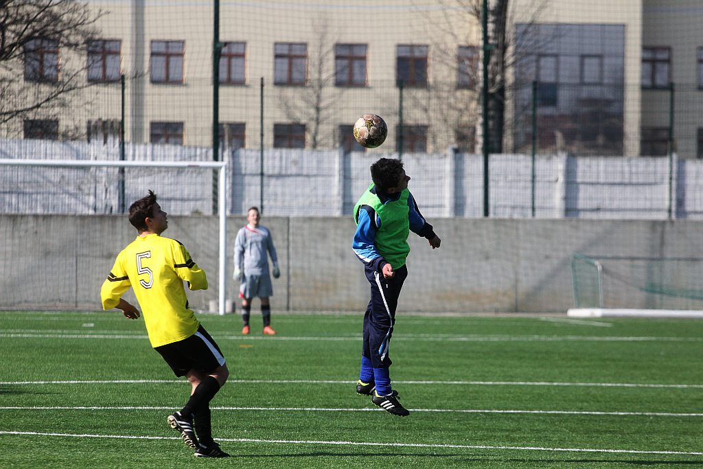 Sparing: Konfeks LDJ - GKS Męcinka 3:3