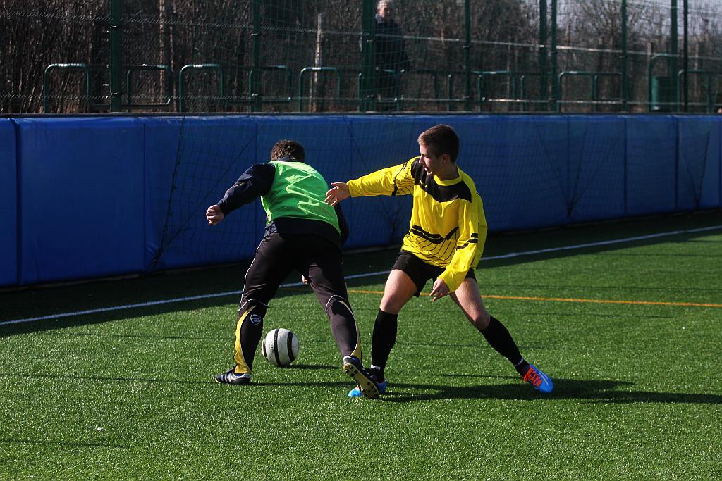 Sparing: Konfeks LDJ - GKS Męcinka 3:3