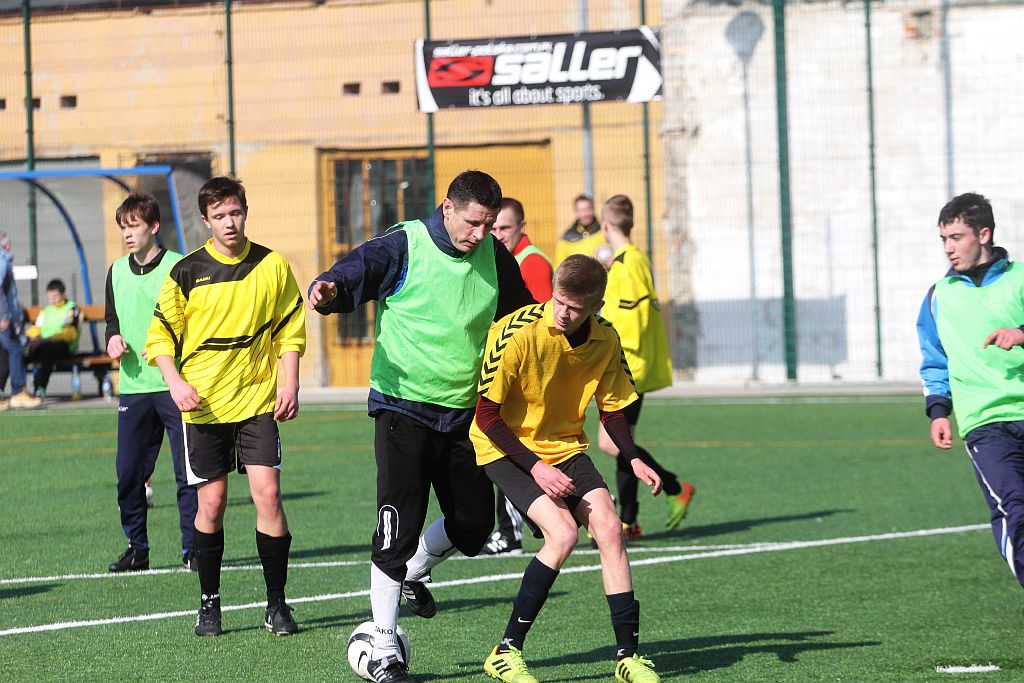 Sparing: Konfeks LDJ - GKS Męcinka 3:3