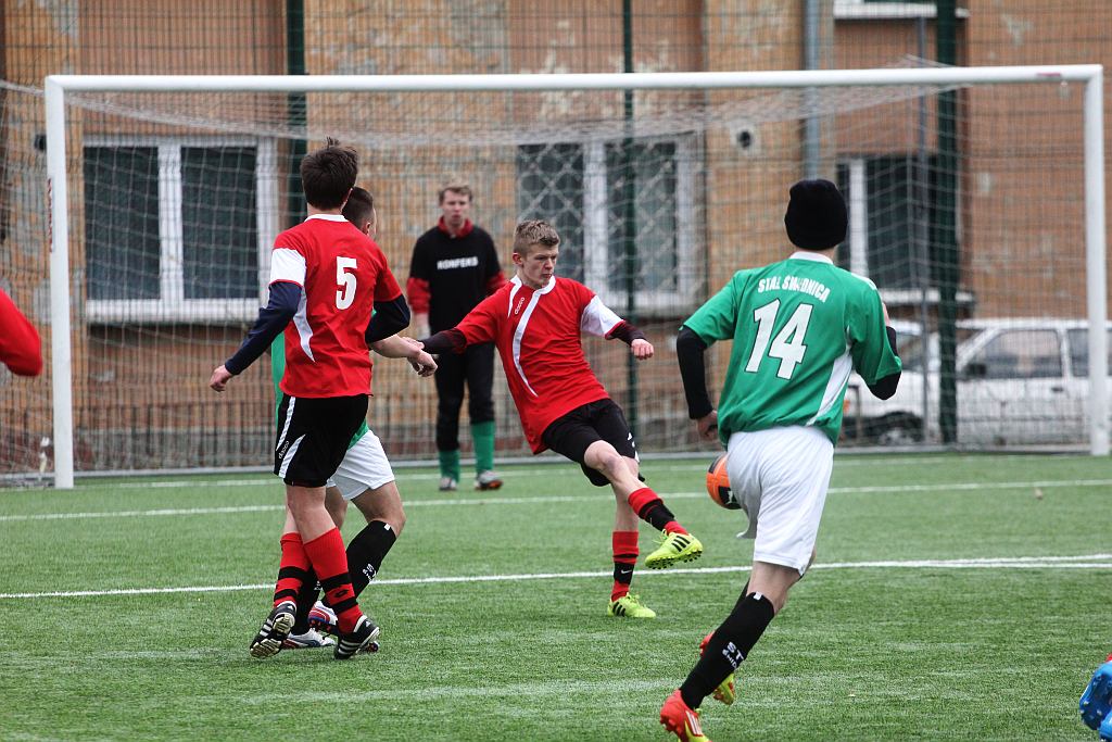 LDJ: Konfeks - Stal 0:2