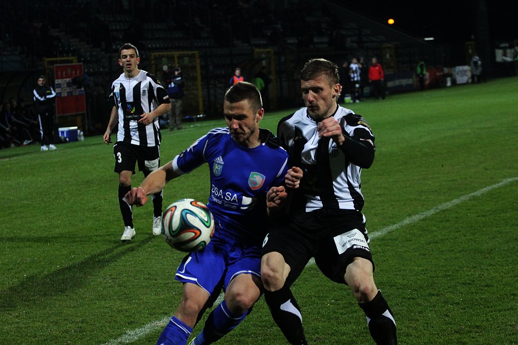 Dramat Miedzi! Gol w 92 min. i po punktach