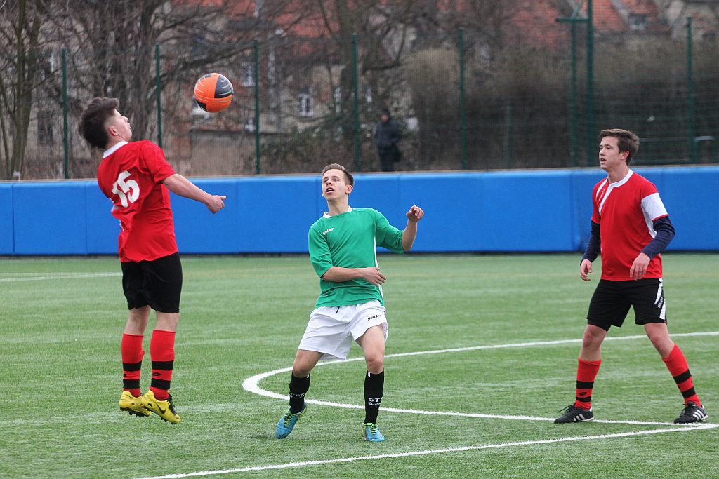 LDJ: Konfeks - Stal 0:2