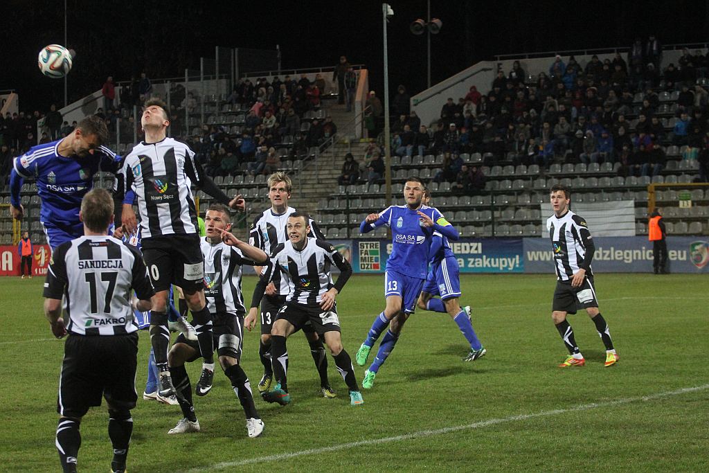 Dramat Miedzi! Gol w 92 min. i po punktach