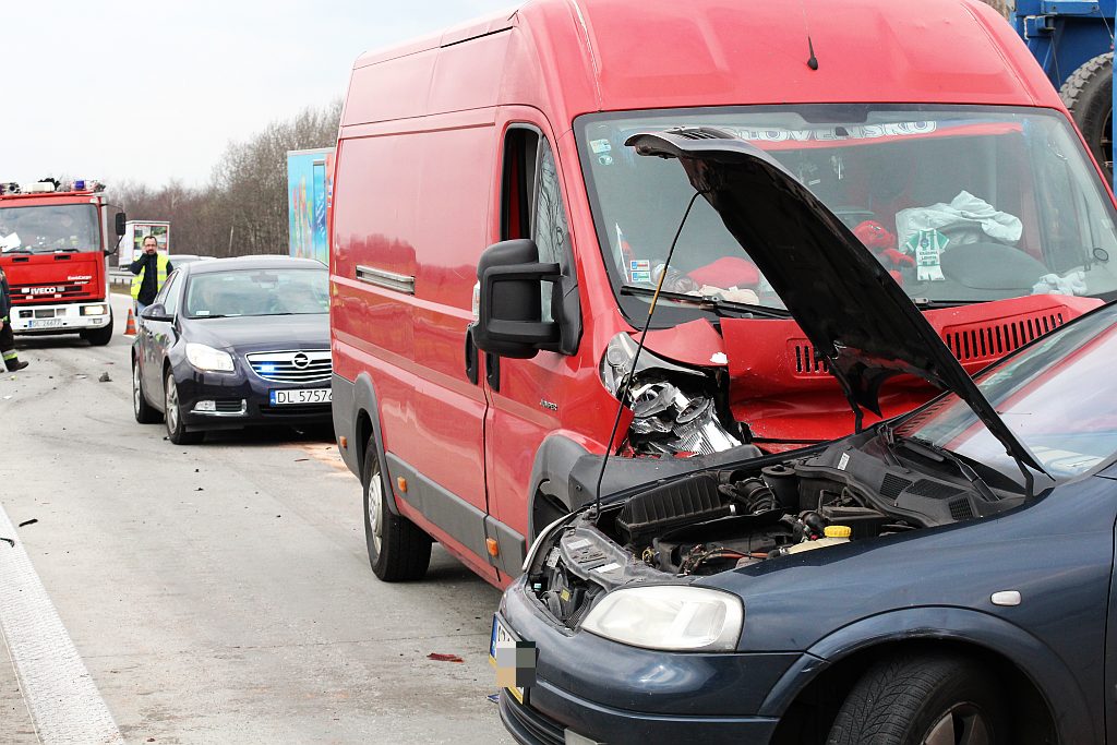 Wypadek na A4, utrudniony ruch w do Wrocławia
