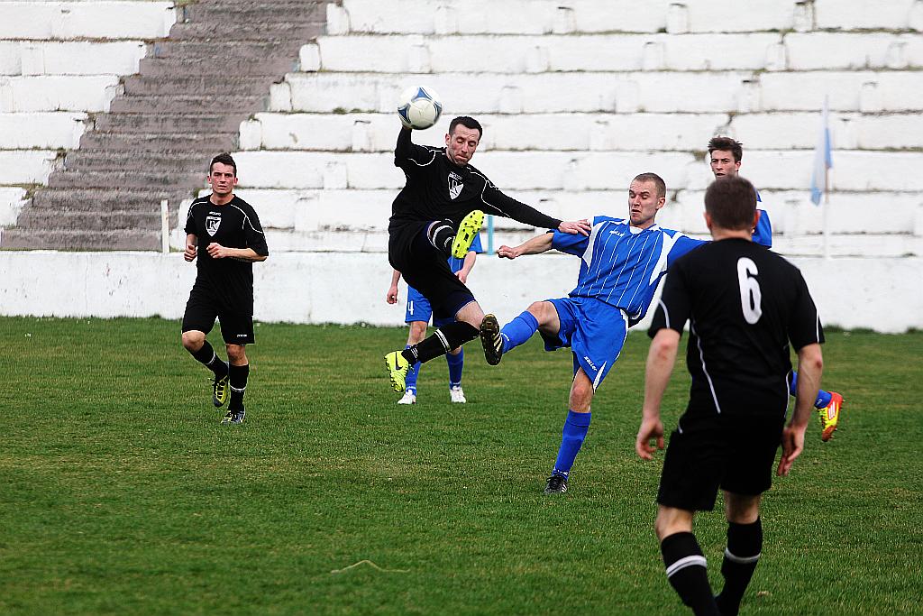 Okręgówka: Konfeks - Czarni 2:2