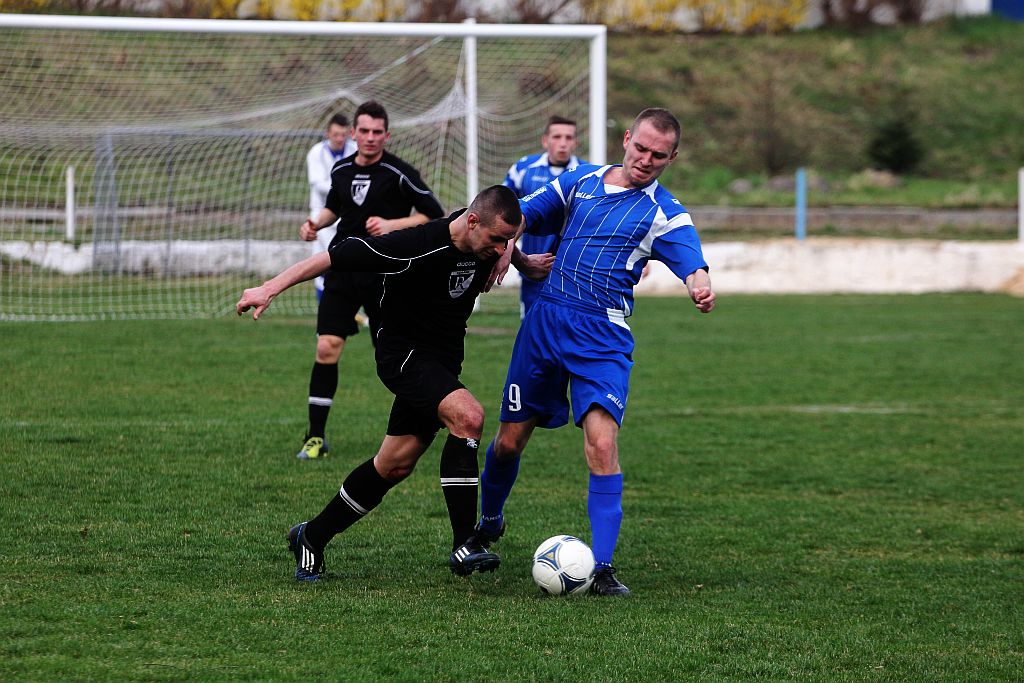 Okręgówka: Konfeks - Czarni 2:2