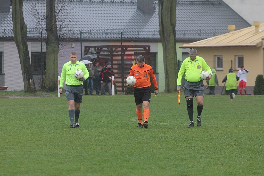 Okręgówka: KS Legnickie Pole - Odra  0:2