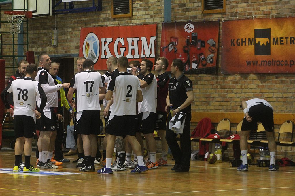 Siódemka zdeklasowała akademików. 17 goli Czuwarów!