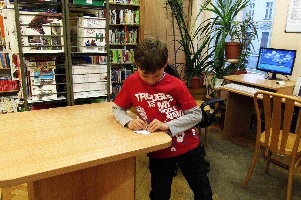 Noc z Andersenem w bibliotece