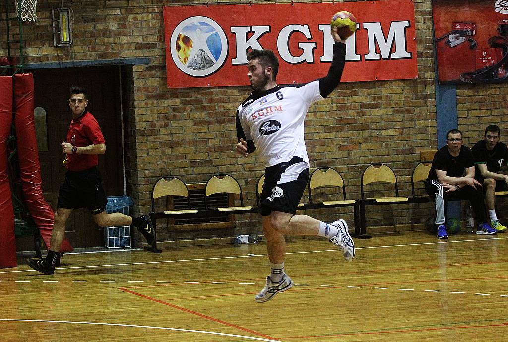 Siódemka zdeklasowała akademików. 17 goli Czuwarów!