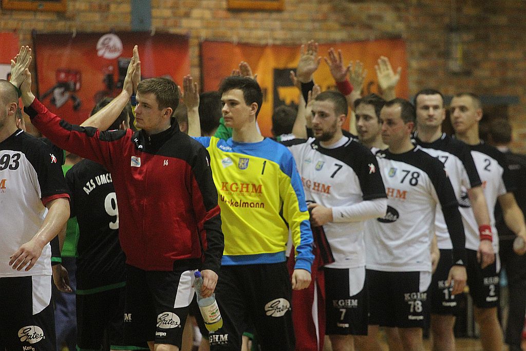 Siódemka zdeklasowała akademików. 17 goli Czuwarów!