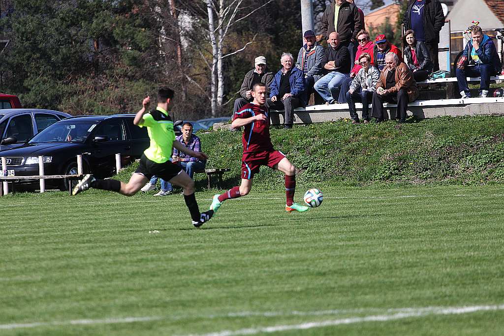 Klasa A: Dąb - Fenix 5:3