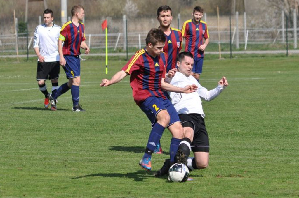 IV Liga: Orkan - Orla 2:2