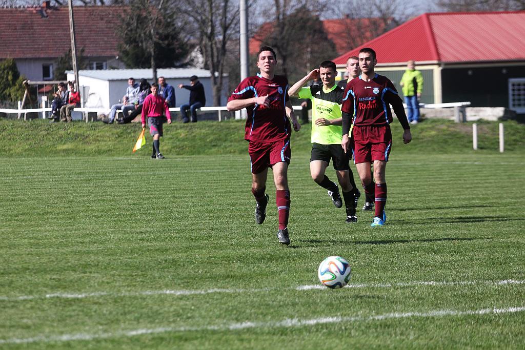 Klasa A: Dąb - Fenix 5:3