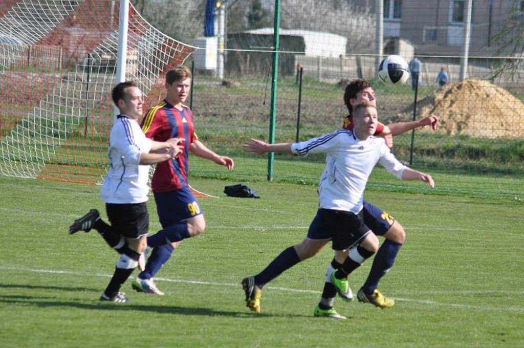 IV Liga: Orkan - Orla 2:2