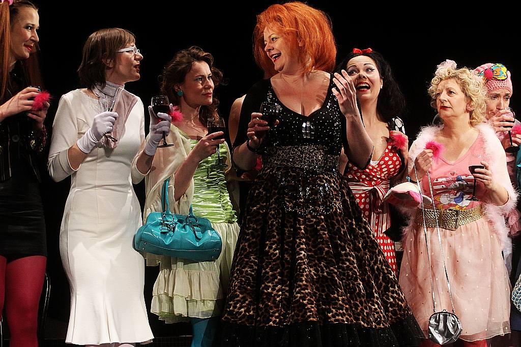 „Ożenek” w Teatrze Modrzejewskiej
